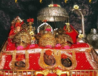 Una - Vaishno Devi Darshan